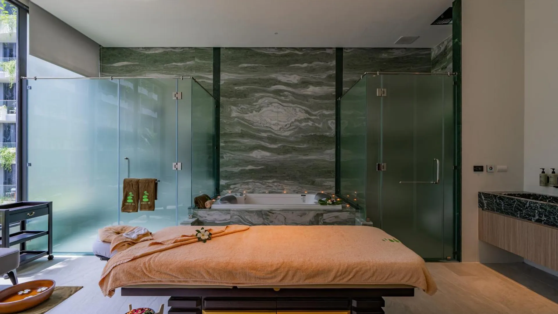 La Green Hotel And Residence Bang Tao Beach