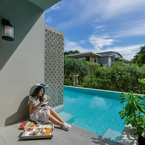 Proud Phuket, Naiyang מלון
