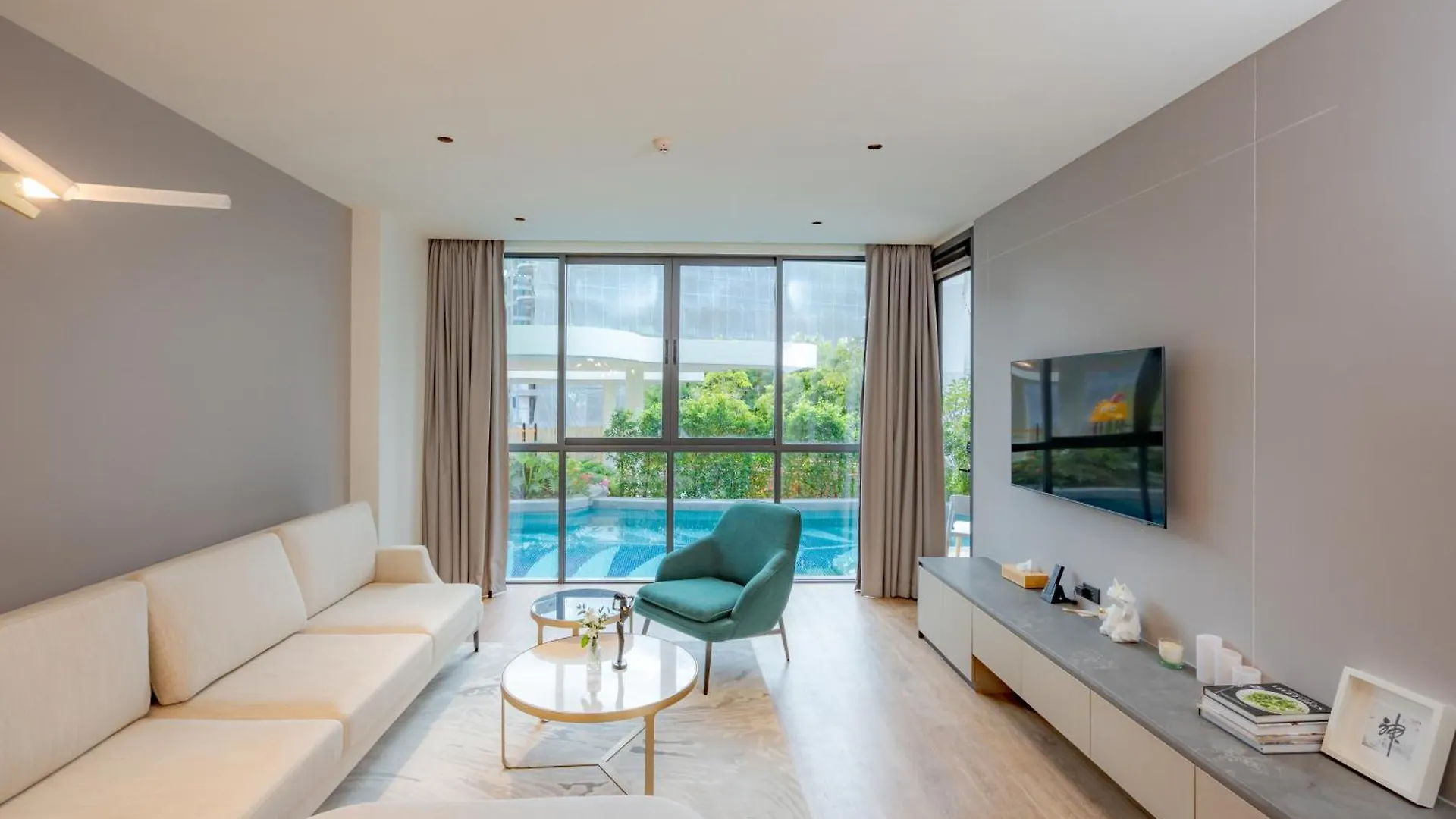 La Green Hotel And Residence Bang Tao Beach  5*, Bang Tao Beach (Phuket) Tailandia